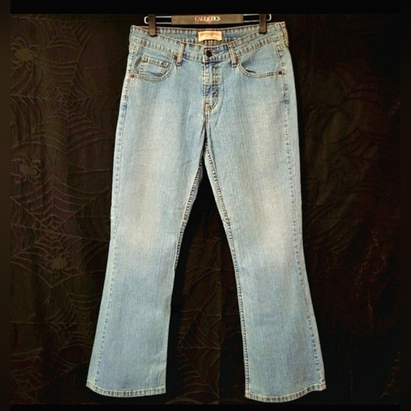 Vtg Y2K Levi Strauss med wash denim low rise flared boot cut jeans 10 short - Picture 1 of 17
